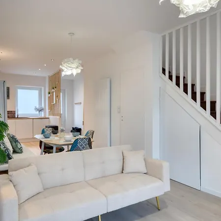 La Maison Du Cavalier Bleu Et Son Independant Au Coeur D'yvetot ! Σπίτι διακοπών