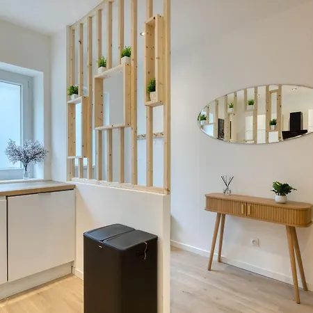 La Maison Du Cavalier Bleu Et Son Independant Au Coeur D'yvetot ! Yvetot