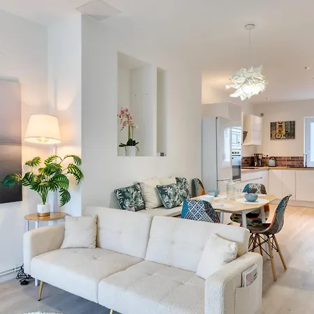 Σπίτι διακοπών La Maison Du Cavalier Bleu Et Son Independant Au Coeur D'yvetot ! Yvetot